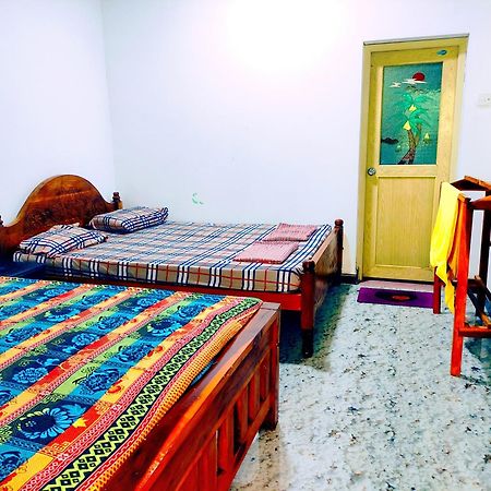 מלון פולונרואה Deer Garden Guest מראה חיצוני תמונה